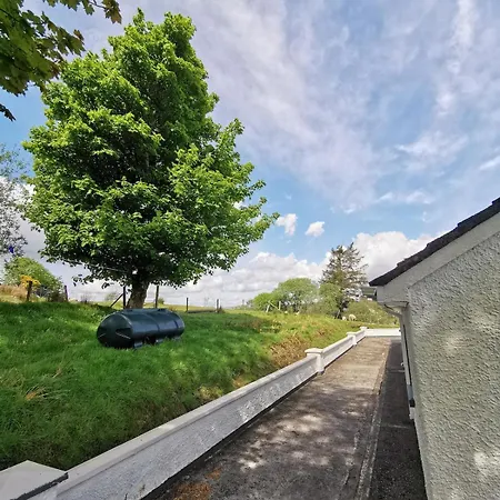 Charlie'S Farmhouse