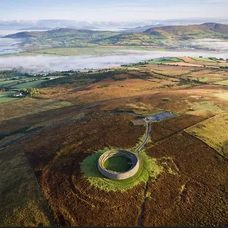 Charlie's House Relaxing Near Holiday home